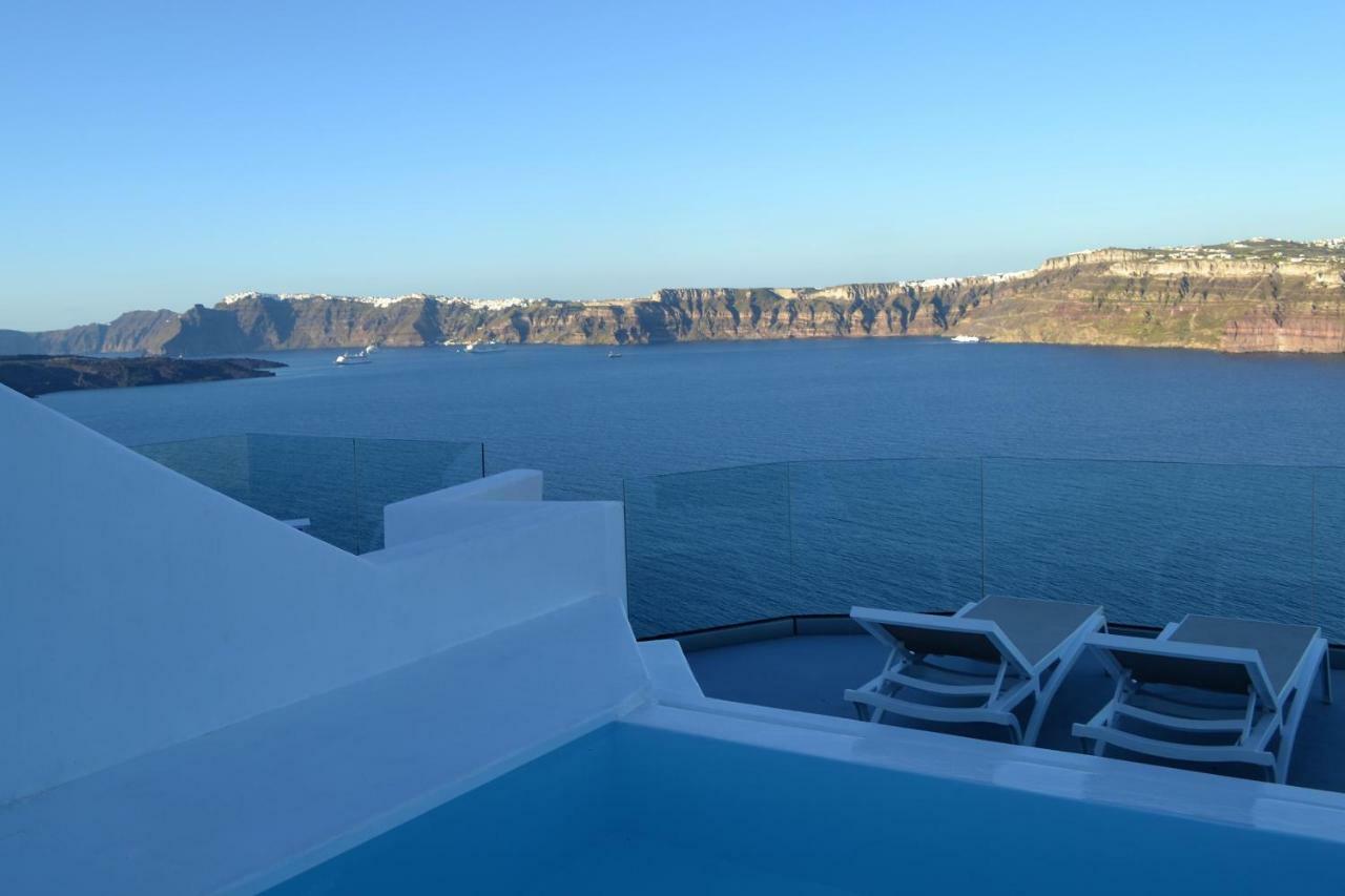 Maison Des Lys - Luxury Suites Akrotírion Eksteriør billede
