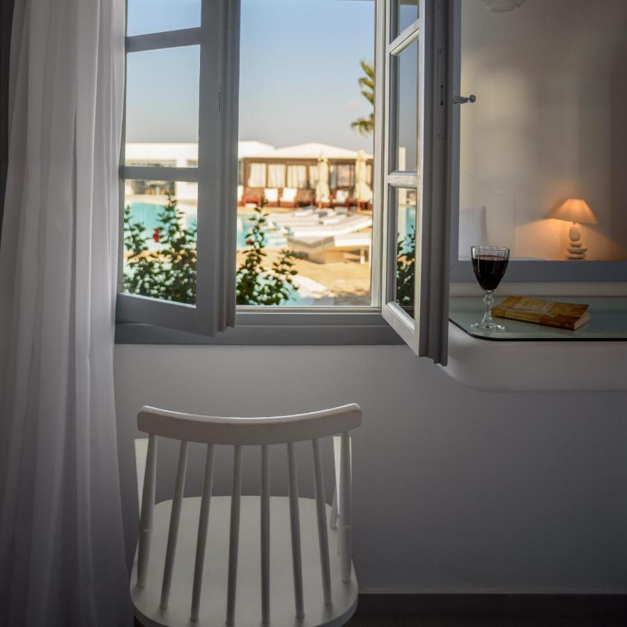 Maison Des Lys - Luxury Suites Akrotírion Eksteriør billede