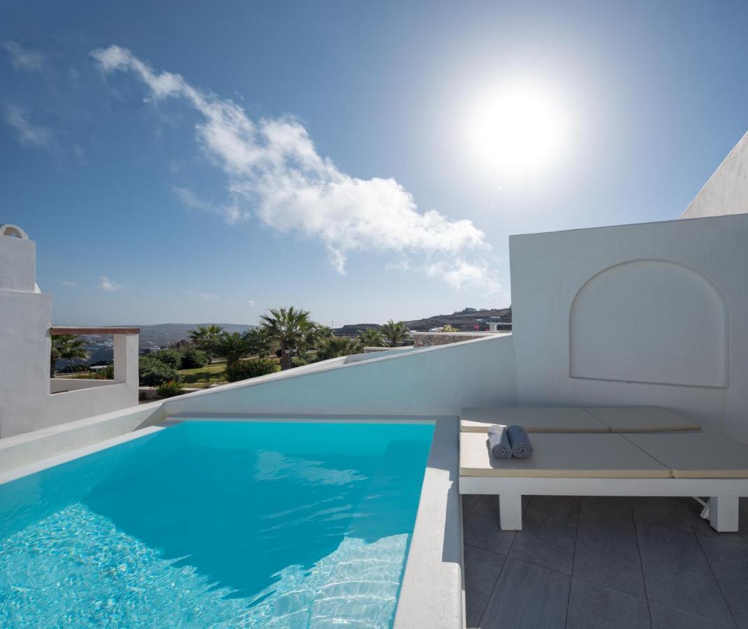 Maison Des Lys - Luxury Suites Akrotírion Eksteriør billede